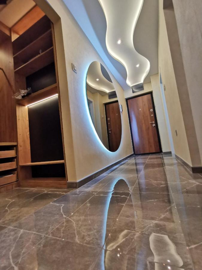 Brend New Luxurious Apartment In Downtown With Free Parking Новий Сад Екстер'єр фото